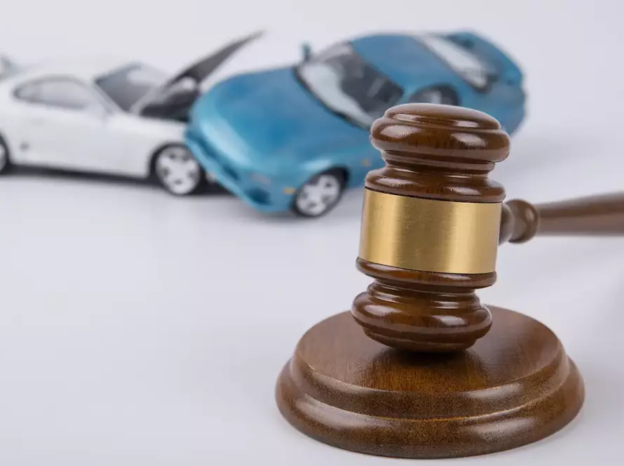 Nenechávejte peníze na účtech pojišťoven