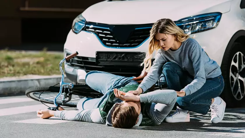 Odškodnění cyklisty bez helmy nemusí být stoprocentní