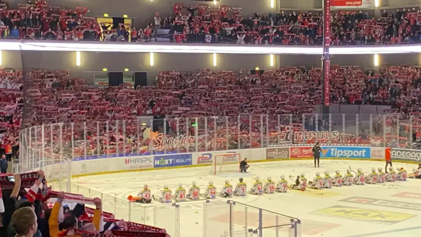 Na hokej do Pardubic