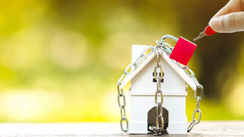 Poplatek za předčasné splacení hypotéky? Návrat k normálu s větším užitkem než škodami