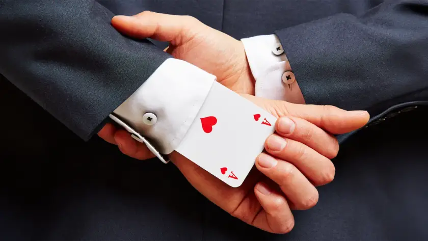 Jako eso v rukávu. Sjednat si hypotéku za výhodnějších podmínek pro předčasné splacení do konce srpna ještě stihnete.