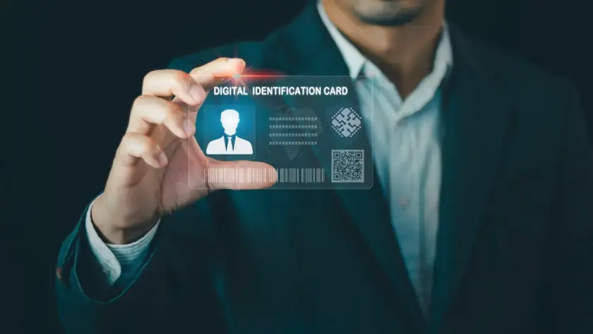 Aplikace eDoklady (elektronický občanský průkaz v mobilu) je nově dostupná na poštách, v bankách, zdravotních pojišťovnách i při volbách.