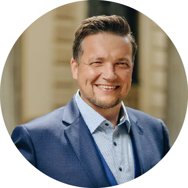 Ing. Jaroslav Pultar (investiční seminář)