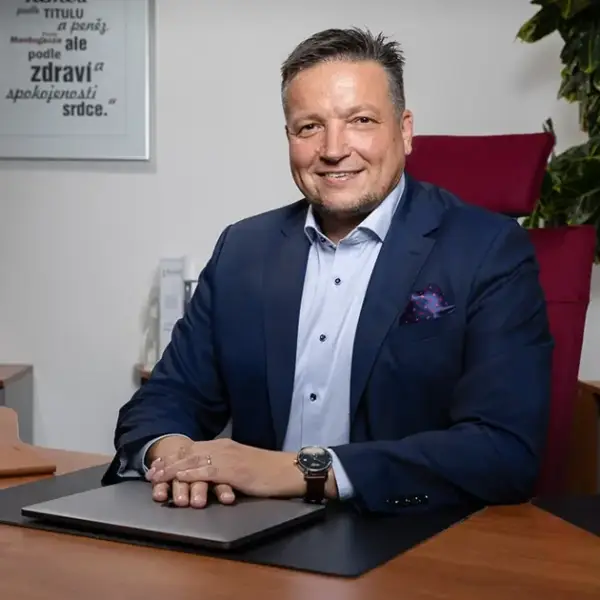 Ing. Jaroslav Pultar a finanční služby jinak